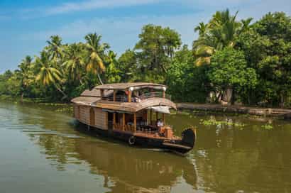 Sailing & houseboats