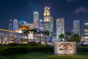 Visit the Parliament House in Singapore